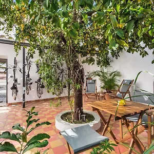 Frühstückspension Lemon Tree ***